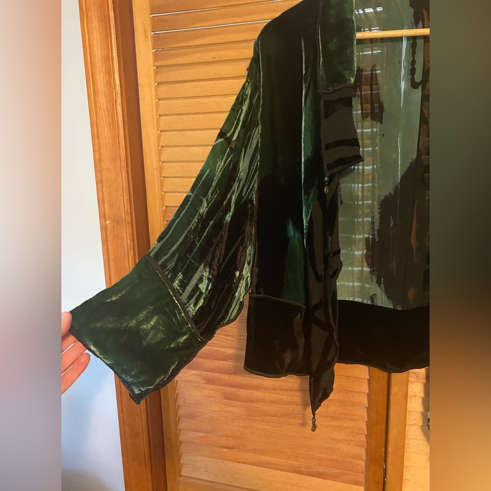 EGO ORIGINALS ART-T0-WEAR  SILK Velvet KIMONO Cardigan Green Black High Fashion - Picture 2 of 12